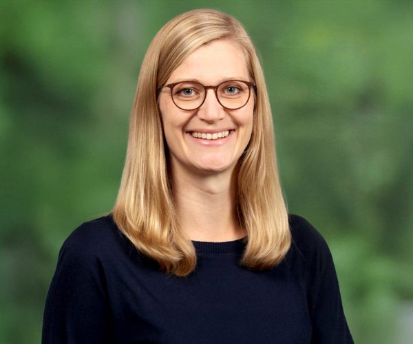 ludwig-steil-hof-ansprechpartner-iris-mithoefer