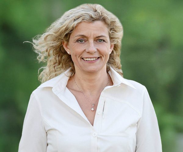 ludwig-steil-hof-ansprechpartner-mechthild-schnieder-original-2