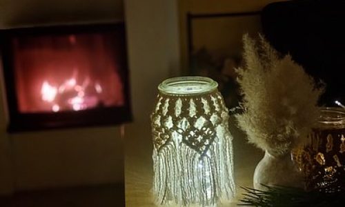 ludwig-steil-hof-newsbeitrag-unzaehlige-lichter-sorgen-fuer-gute-laune-teelicht